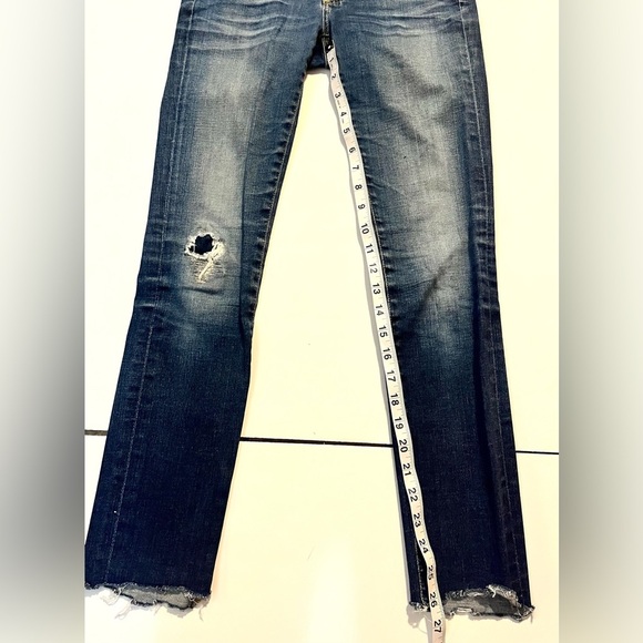 AG Adriano Goldschmied Women’s Distressed Blue Jeans Size 26R - Picture 13 of 16